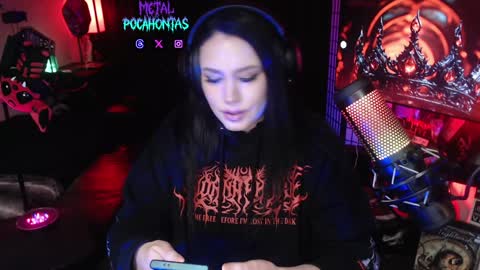 MetalPocahotass online show from January 3, 7:27 am