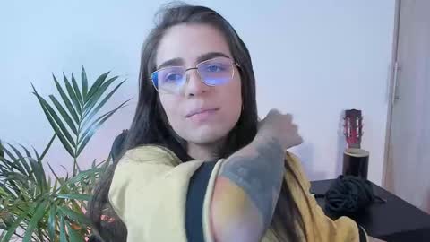 Meurif online show from February 2, 5:01 pm