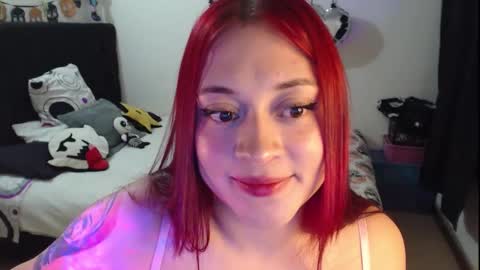 mia online show from December 18, 2:27 am