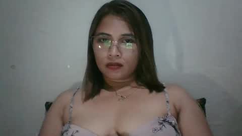 mia_bella04 online show from February 19, 3:28 am