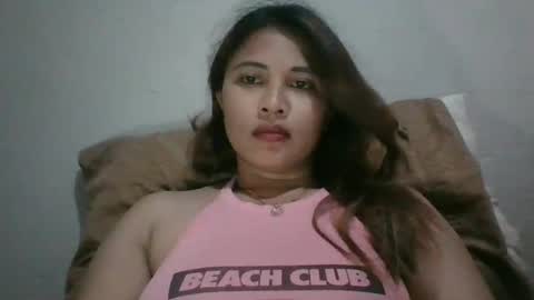 mia_bella04 online show from February 1, 4:24 am
