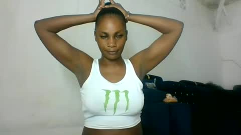 aishah petite online show from July 5, 6:57 pm