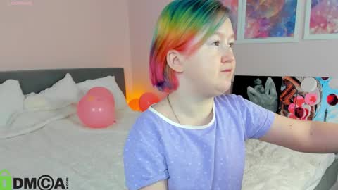 Mia online show from December 3, 2:58 am