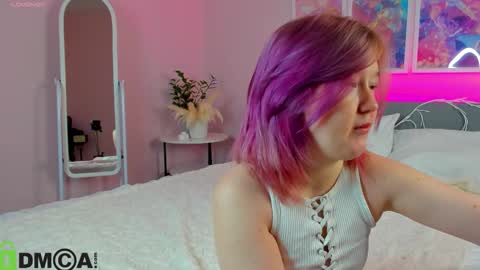 Mia online show from September 22, 2:43 am