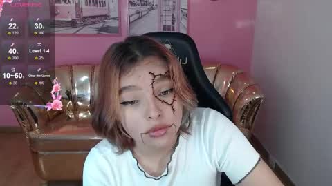 Mia online show from October 29, 2:31 pm