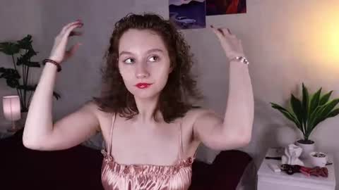 Mia  online show from June 11, 9:17 am