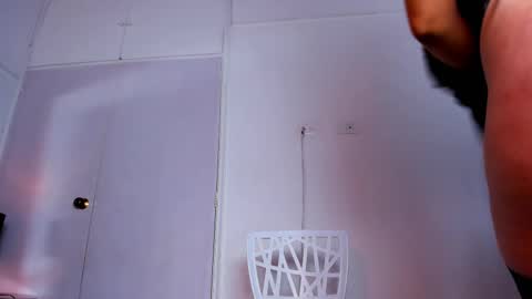 MIA online show from February 20, 9:42 pm