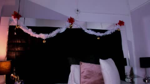 MIA online show from December 27, 8:50 pm