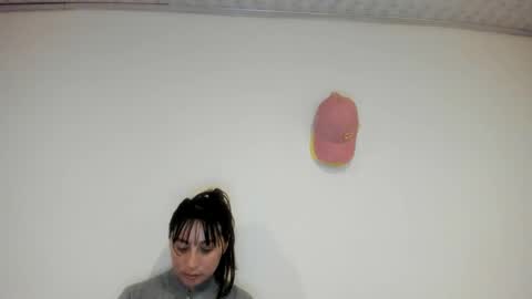 mia kaneee online show from November 20, 4:24 am