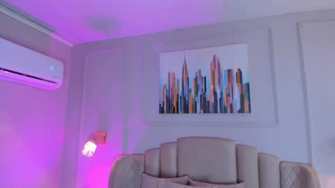 Mia online show from October 4, 3:56 am