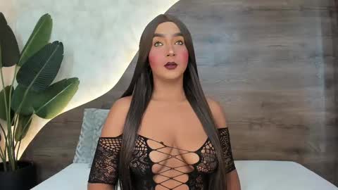 mia_lacy online show from February 9, 7:19 pm
