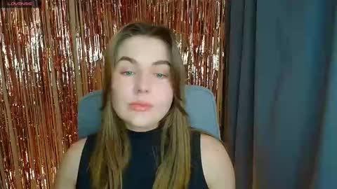 mia_lemm online show from February 2, 8:35 am