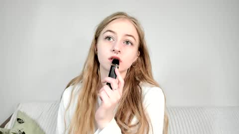 Mia here Appreciate your support online show from April 16, 7:08 am