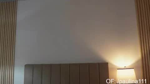 Instagram Nelyiramirez online show from November 8, 3:44 am