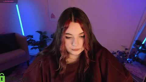 Mia online show from April 17, 1:19 am