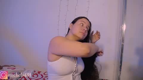 mia reys online show from January 30, 11:44 am