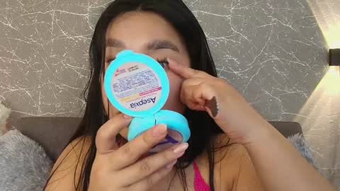 Mia Roux online show from February 2, 1:23 am