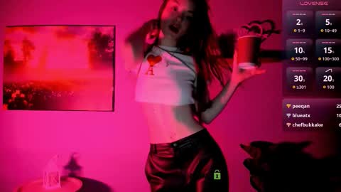 mia_starrr_ online show from November 22, 12:41 pm