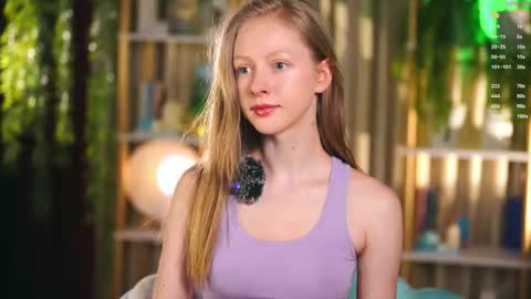 Mia online show from February 28, 2:27 pm