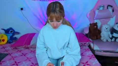 miaa_blondy online show from April 6, 8:32 pm