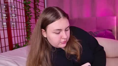 Miaa Peach online show from February 21, 9:22 pm