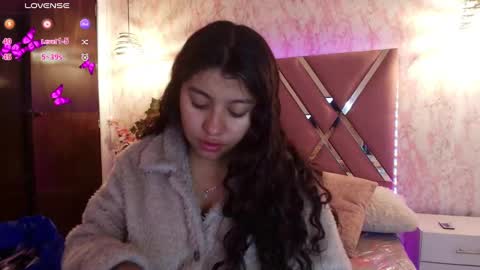 miaa_smiith1 online show from March 10, 12:17 pm