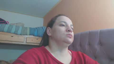 Snapshot of miaabrownn chatting on January 3, 9:15 pm MIA online show from January 3, 9:15 pm