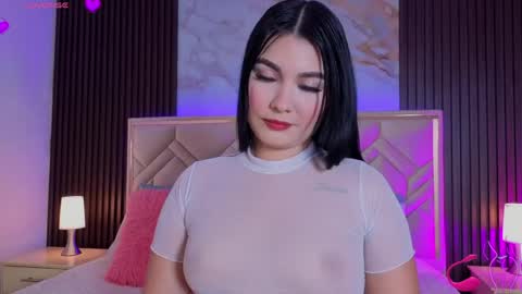 Miaa Farrel online show from June 1, 7:04 pm