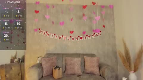 miacooper online show from February 14, 12:25 pm