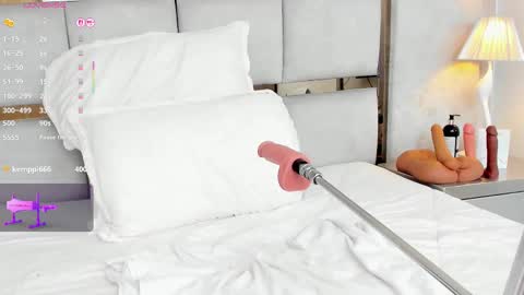 Call me Mia online show from September 29, 9:53 pm