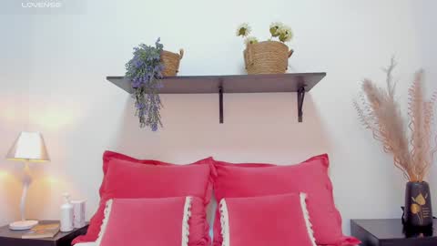 Call me Mia online show from January 8, 6:41 pm