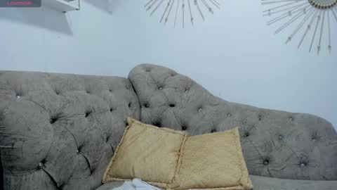 Miah Collins online show from September 25, 11:57 pm