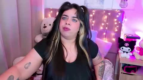 Miah Joness online show from November 14, 11:27 pm