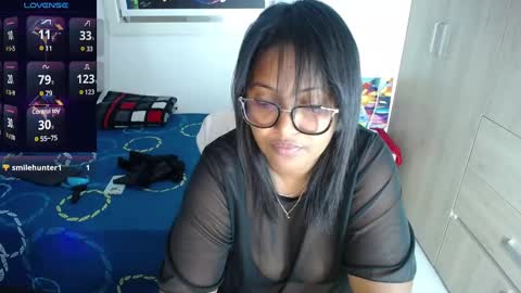 miajoseph_ online show from January 23, 2:33 am