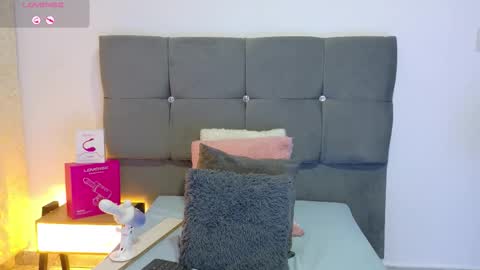 MIA online show from December 17, 4:00 pm