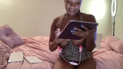 MiamiWorld online show from September 27, 2:52 am