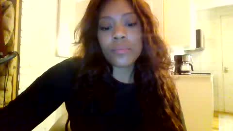 Snapshot of miamuffin8 chatting on September 21, 10:19 pm MiaMuffn online show from September 21, 10:19 pm