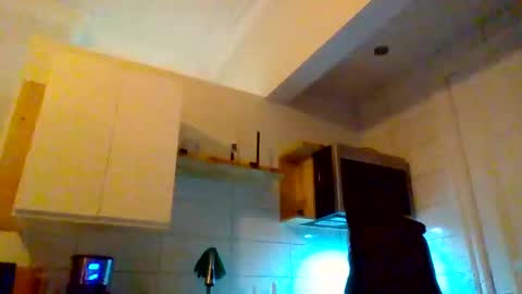 Snapshot of miamuffin8 chatting on October 21, 11:58 am MiaMuffn online show from October 21, 11:58 am