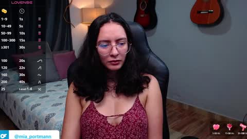 MIAPORTMANN online show from January 15, 9:13 am