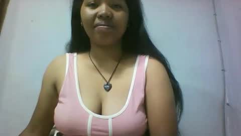 miarii online show from January 17, 9:50 am