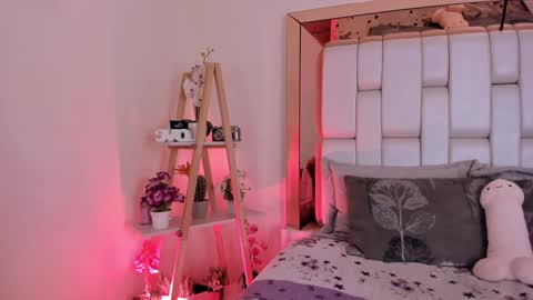 Mia Villalobos online show from January 30, 8:21 pm