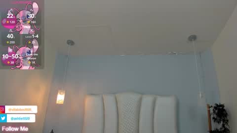 Mia Villalobos online show from October 6, 12:00 pm