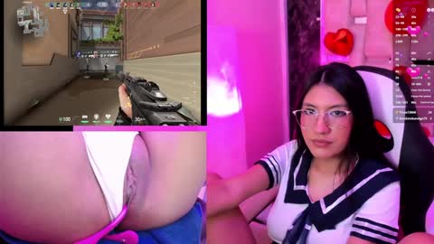 mia online show from February 4, 9:52 pm