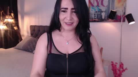 Mia Wilson online show from January 11, 3:23 am