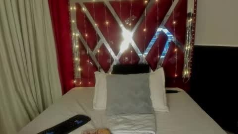 micaelahott_ online show from April 12, 2:58 am