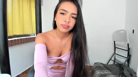 Snapshot of michelle_se chatting on February 19, 12:44 pm Michelle online show from February 19, 12:44 pm