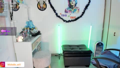 Snapshot of michelle_se chatting on October 5, 12:59 am Michelle online show from October 5, 12:59 am