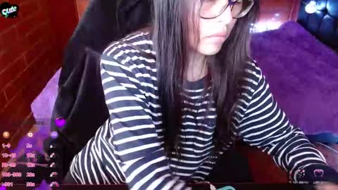 Midori 7u7 online show from February 27, 5:57 pm