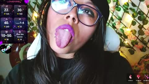 Midori 7u7 online show from February 2, 12:19 am