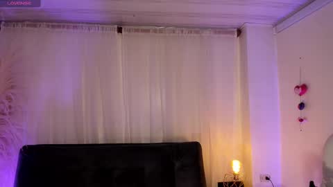 miel_gomez online show from March 3, 11:45 pm